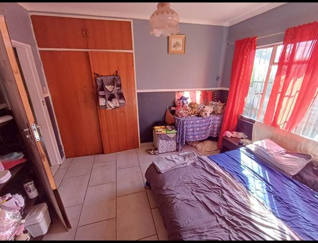 3 BEDROOM HOUSE FOR SALE IN VANDERBIJLPARK SW 2